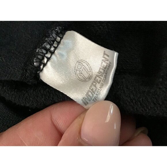 MEN'S BLACK FRONT GRAPHIC PULLOVER KANGAROO POCKET HOODIE SWEATER SIZE MEDIUM - Picture 6 of 6